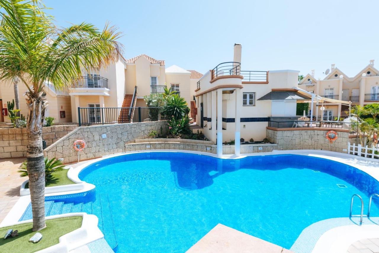 Amazing Renovated Pool View Apt, Aircon, 2 Min To Fanabe Beach Costa Adeje  Bagian luar foto